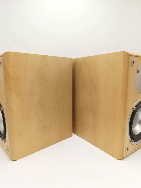MAGNAT MOTION 110 DYNAMICZNE KOLUMNY STEREO