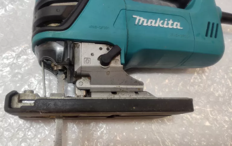 WYRZYNARKA MAKITA 4350FCT - WALIZKA (720W)