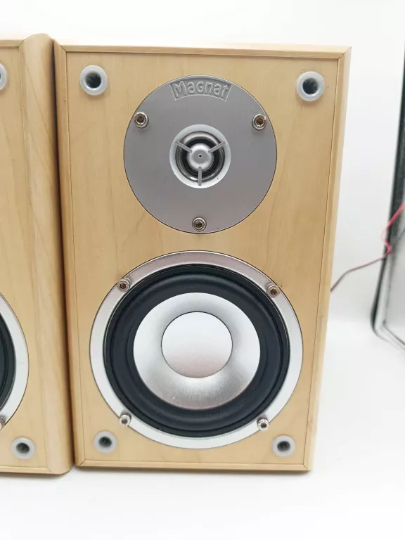 MAGNAT MOTION 110 DYNAMICZNE KOLUMNY STEREO