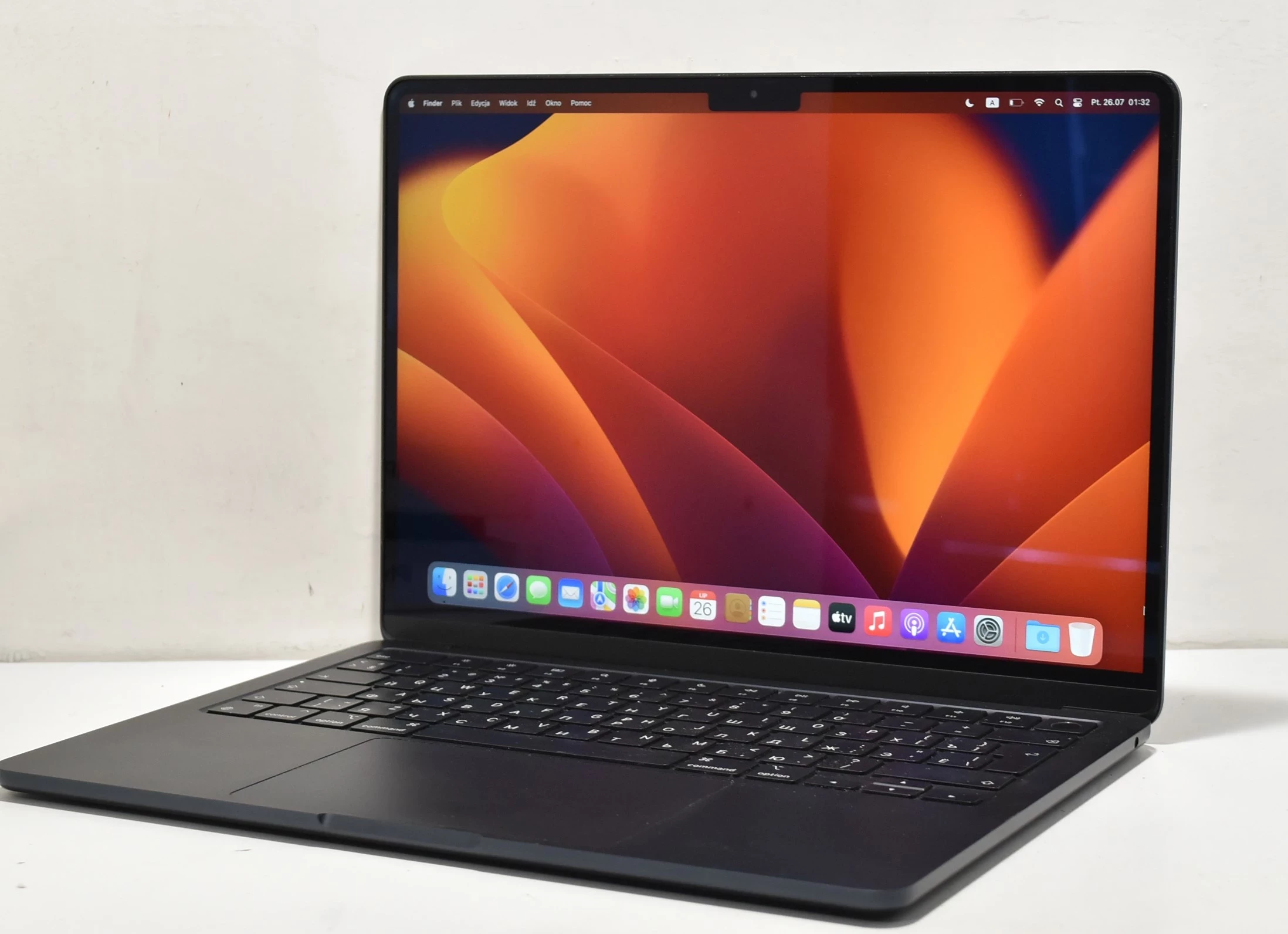 laptop-apple-macbook-air-136-m2-8gb-ram-256gb-ssd-seria-procesora-apple-m2