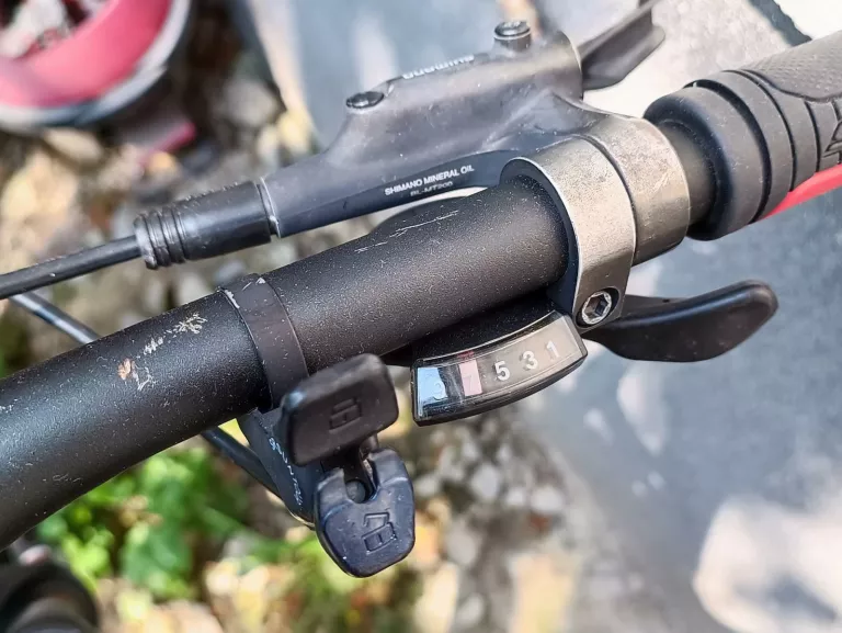 rower-kross-level-20-uszk-amortyzator-marka-kross