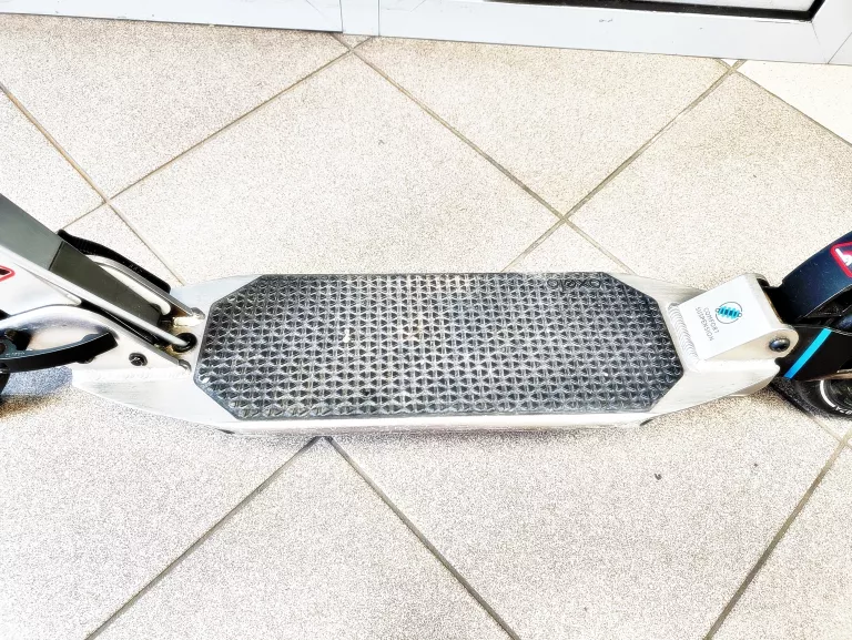 hulajnoga-skladana-oxelo-town-7-susp-200mm-hulajnoga-skladana-liczba-kol-2