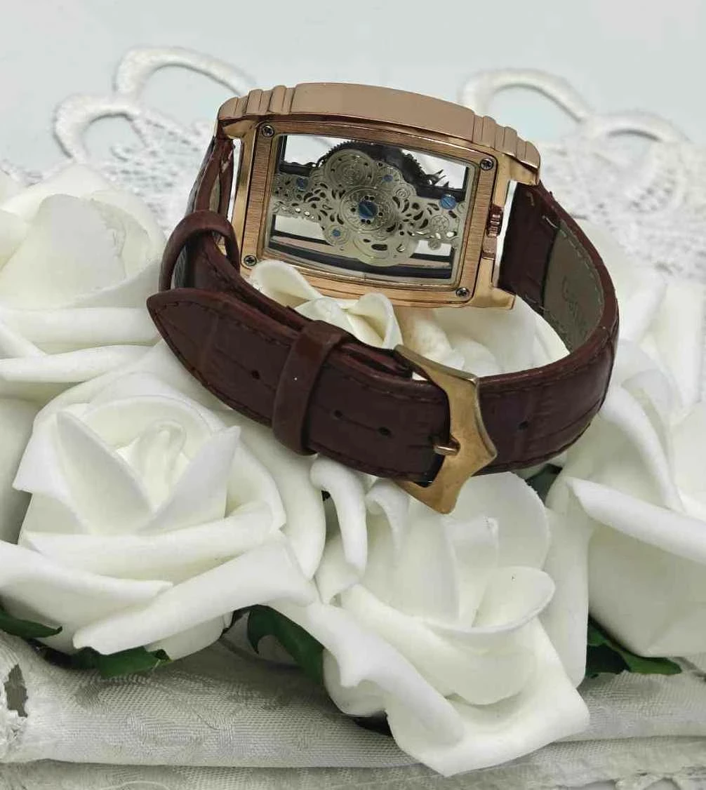 przezroczysty-zegarek-meski-automatyczny-rodzaj-analogowo-cyfrowe