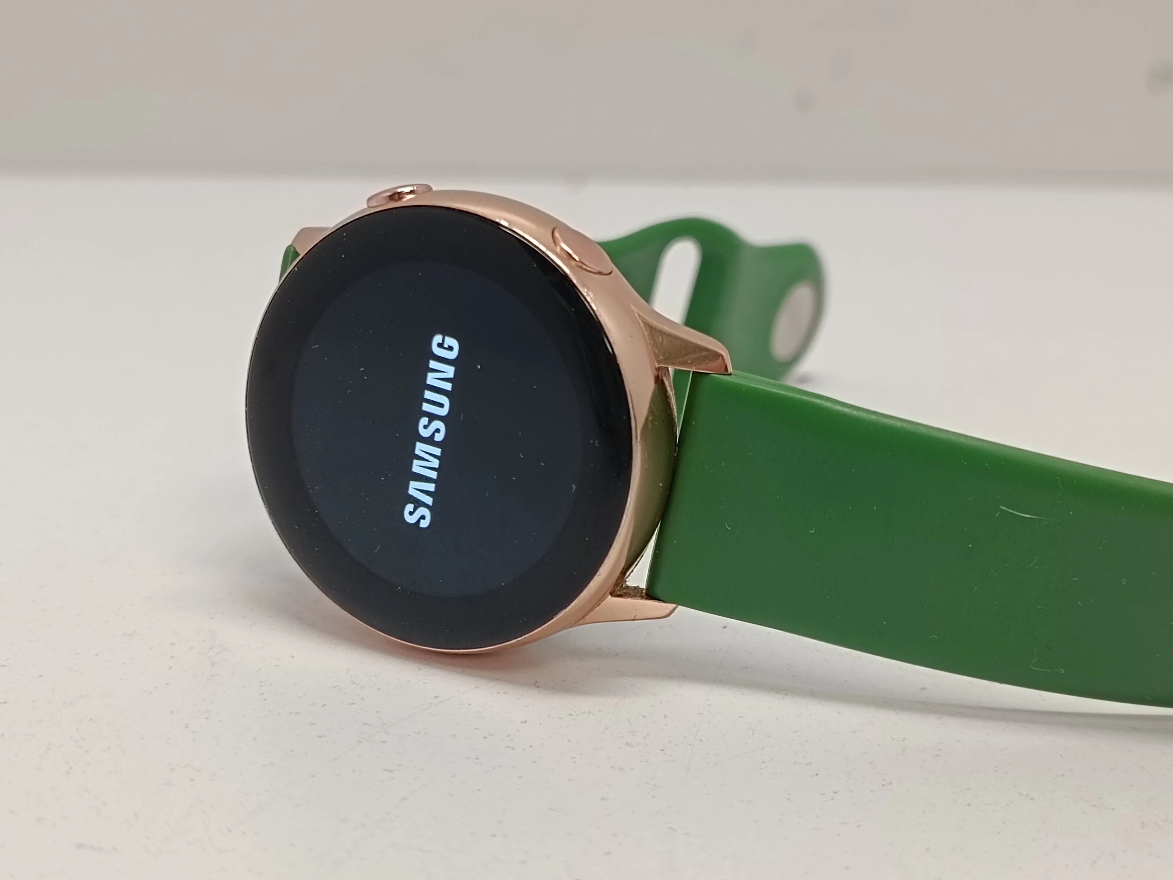 samsung-galaxy-watch-active-sm-r500-lad-model-249460-1222681