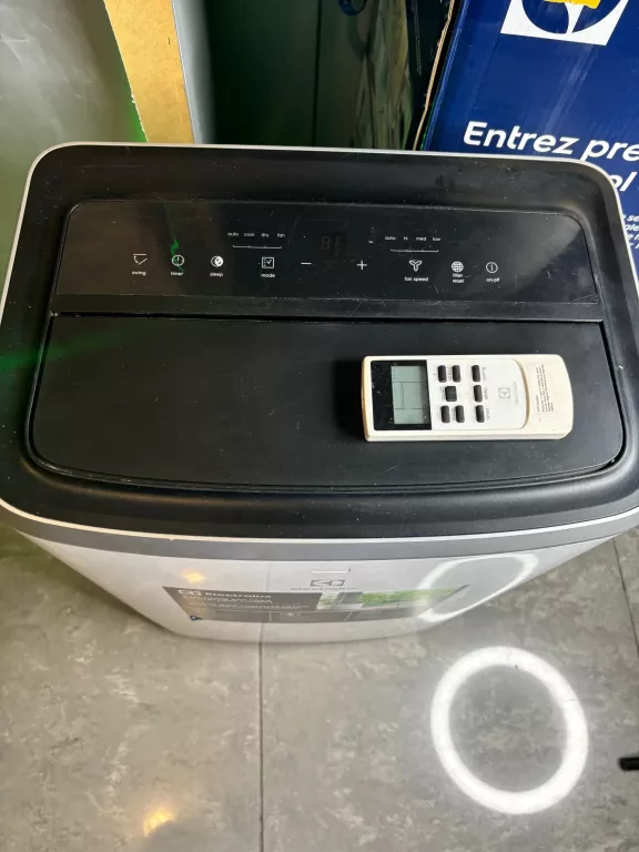 KLIMATYZATOR PRZENOŚNY ELEKTROLUX EXP34U338HW