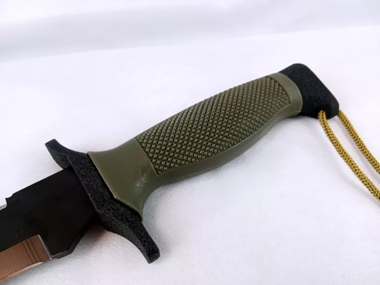 NÓŻ MYŚLIWSKI MASTER CUTLERY SURVIVAL BLACK