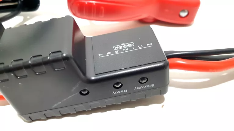 URZĄDZENIE ROZRUCHOWE POWERBANK BOOSTER NORAUTO PREMIUM 350-450A