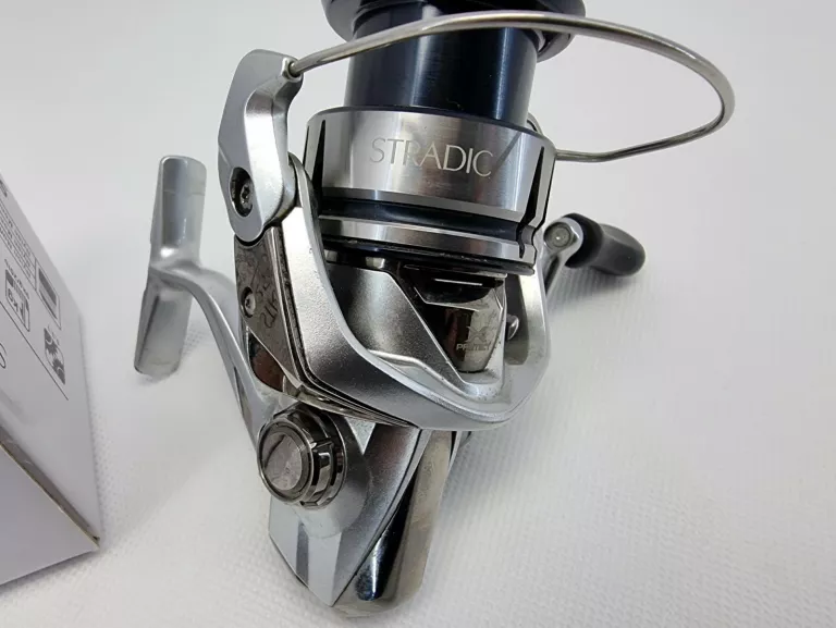 KOŁOWROTEK SHIMANO STRADIC FL 2500