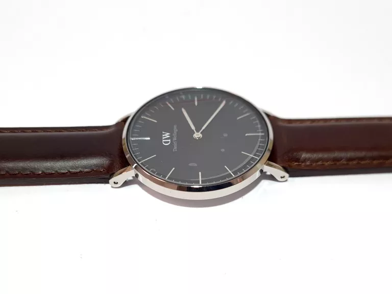 DANIEL WELLINGTON ZEGAREK DAMSKI DW00100143 - BATERIA DO WYMIANY