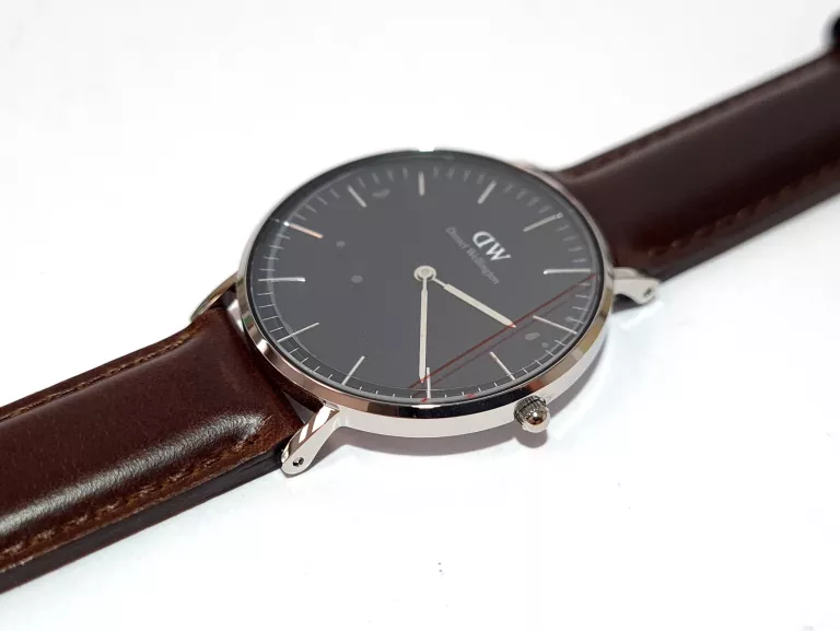 DANIEL WELLINGTON ZEGAREK DAMSKI DW00100143 - BATERIA DO WYMIANY