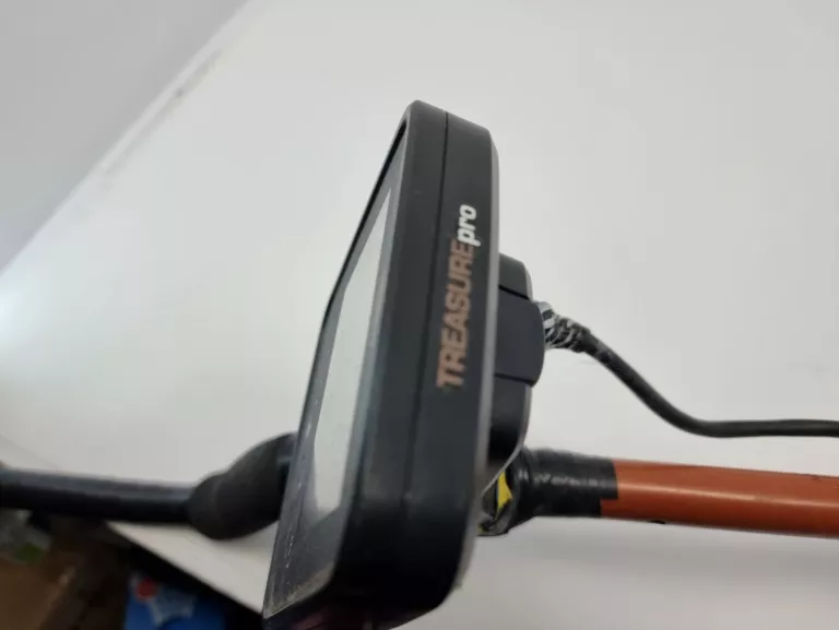 whites-treasure-pro-wykrywacz-metali-ean-gtin-0758686403461