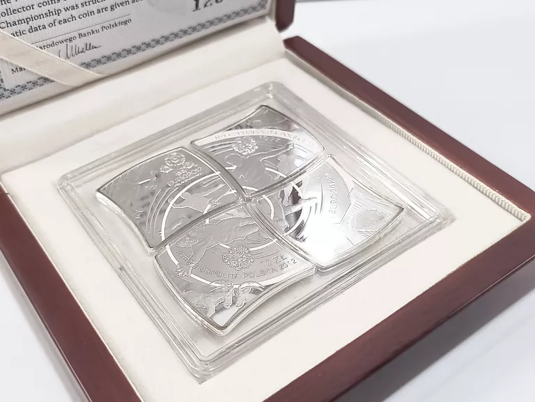 10 ZŁ EURO 2012 ZESTAW CZTERECH MONET SREBRNYCH 2012 AG 925 4X14,14G