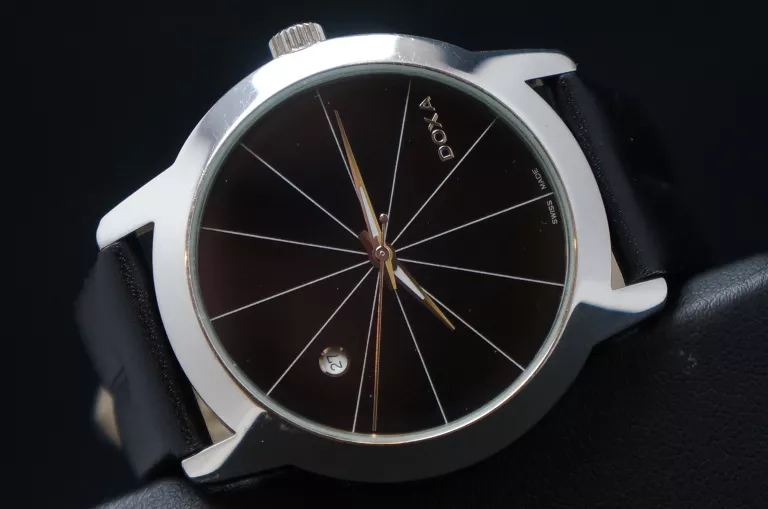 ZEGAREK MĘSKI DOXA GRAFIC ROUND 356.10.101.01