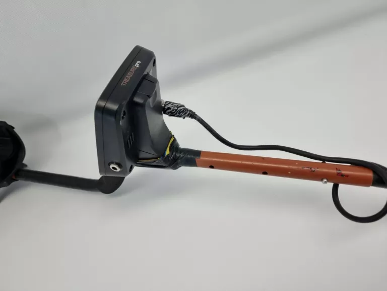 whites-treasure-pro-wykrywacz-metali-product-id-4d2d0232-50eb-4940-8ad4-988fb51fece6