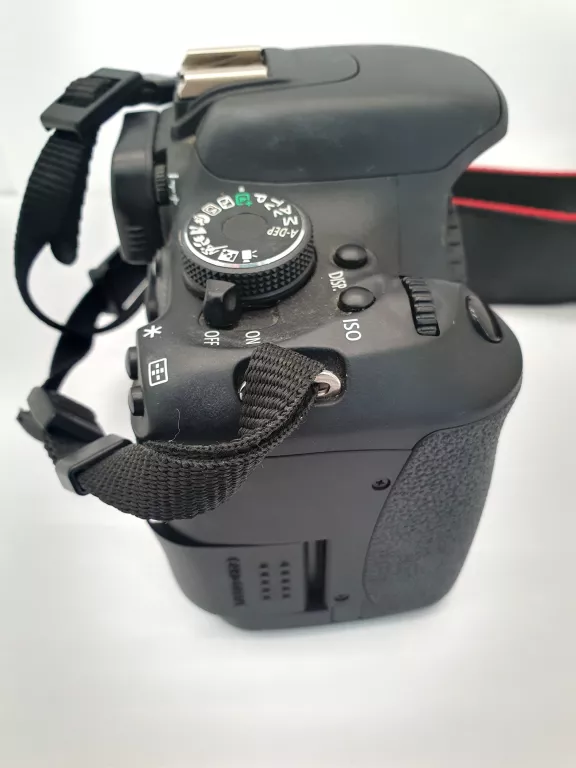 aparat-canon-eos-600d-korpus-ladowarka-marka-canon