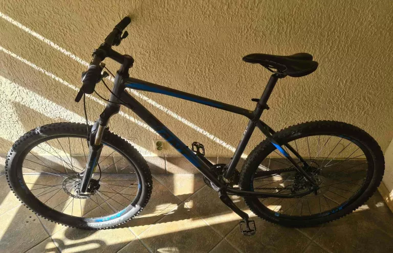 rower-giant-atx-28-cali-rozmiar-l-rozmiar-ramy-18-cali