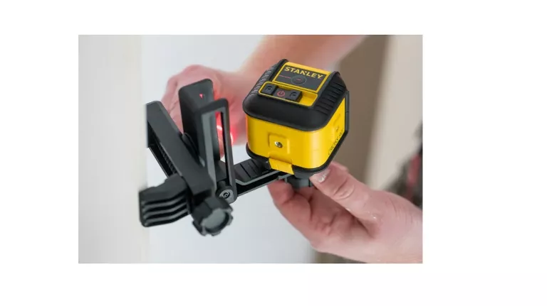 STANLEY LASER KRZYŻOWY CROSS 90 CZERWONY POZIOMICA LASEROWA STHT77502-1