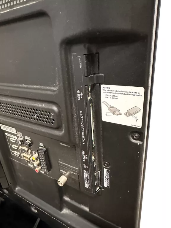 TELEWIZOR LG 32LE5300 Z PILOTEM I KABLEM