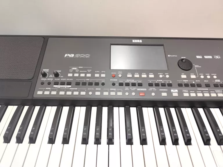 keyboard-korg-pa600-model-pa600