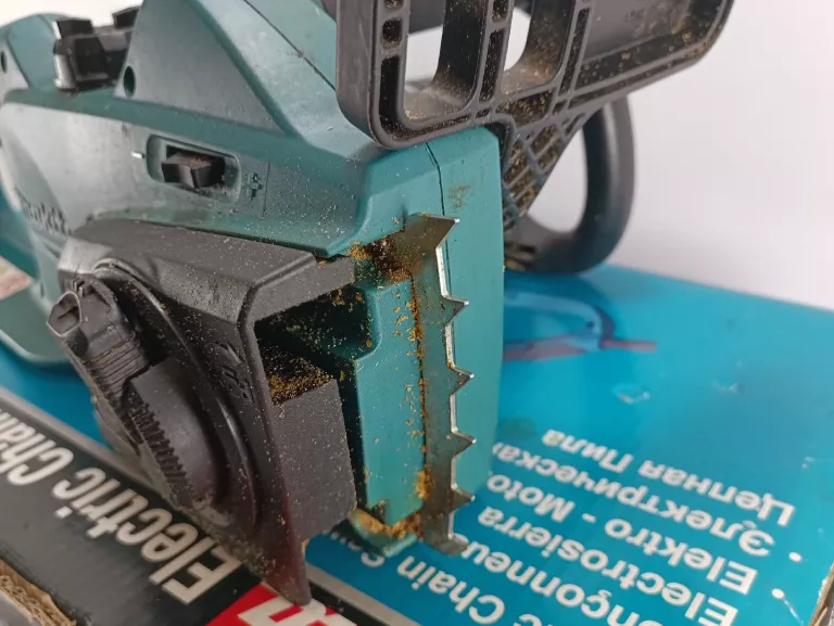 PIŁA ELEKTRYCZNA MAKITA UC3541A 1800 W
