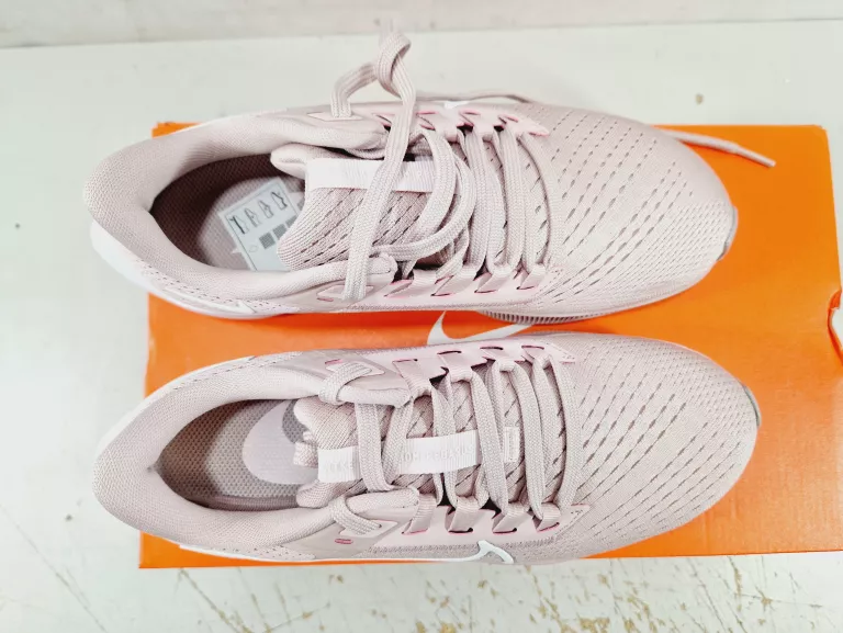 BUTY NIKE AIR ZOOM PEGASUS 38 | ROZMIAR 36.5 (23CM) | CW7358 601 | RÓŻOWE