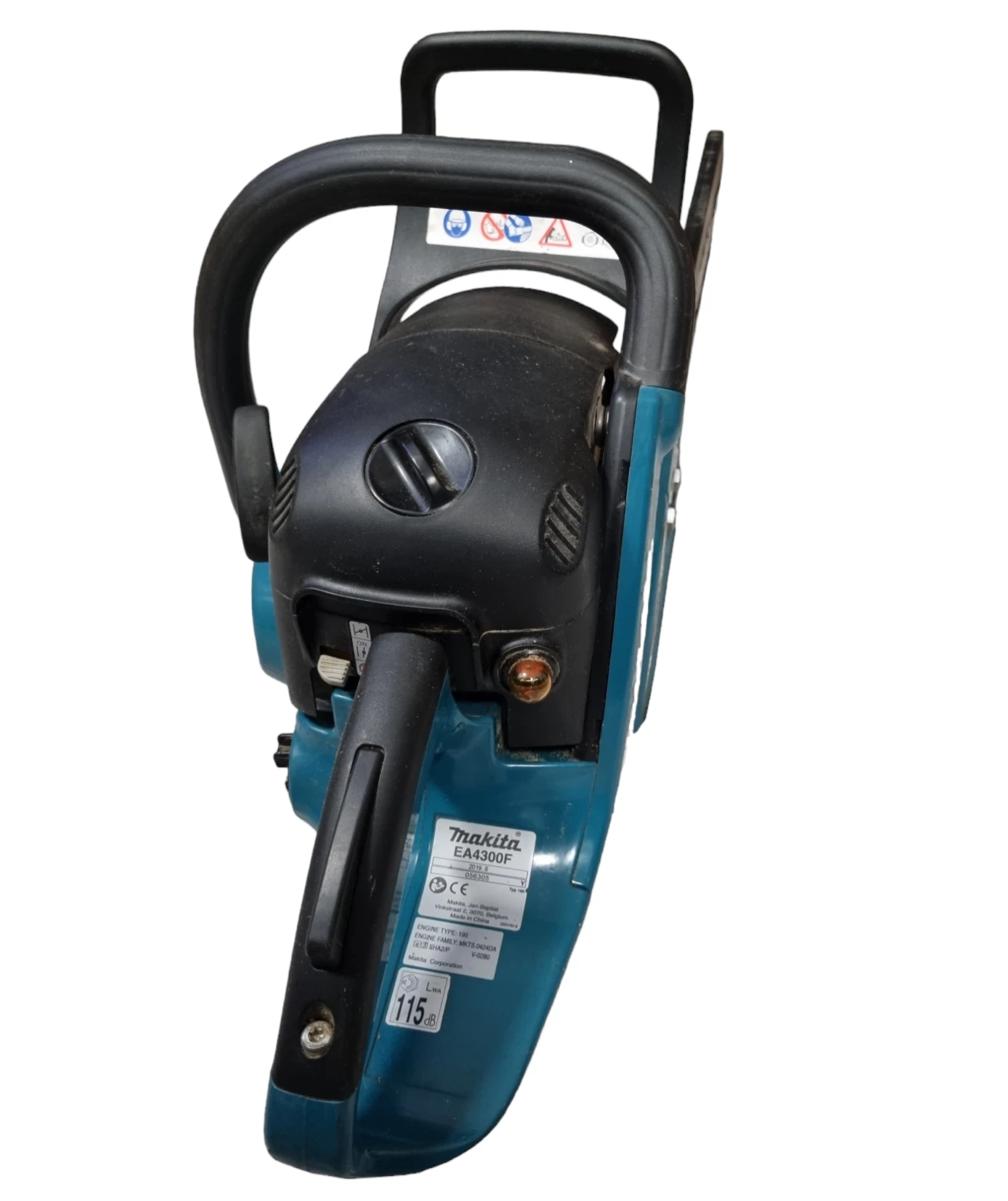 pila-spalinowa-makita-ea4300f-22kw-opis-marka-makita