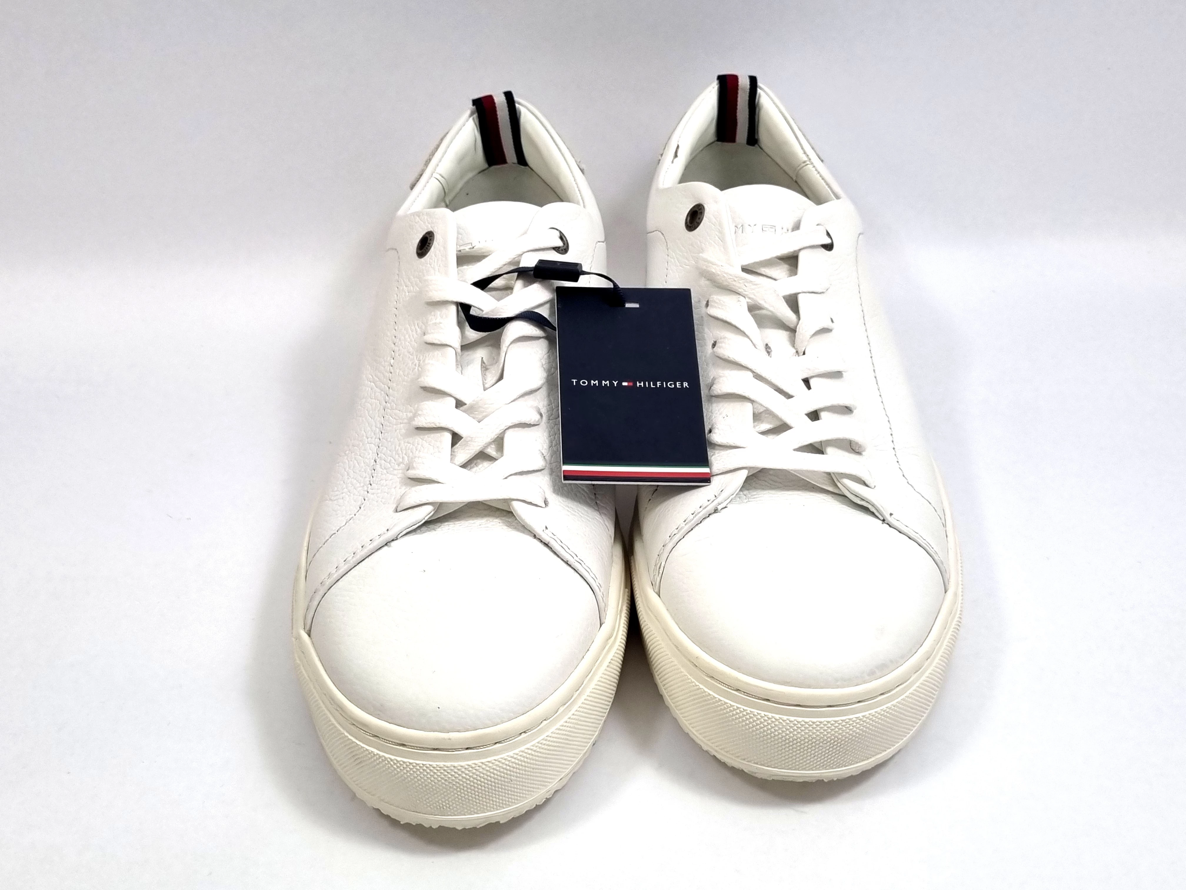 buty-biale-tommy-hilfiger-r-44-osiedle-czecha-96-poznan