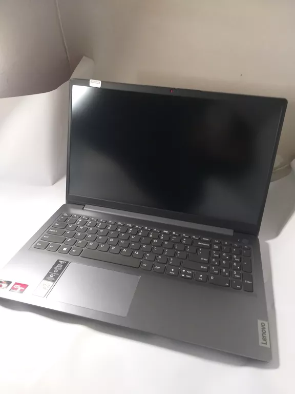 LAPTOP LENOVO IDEAPAD 3-15ALC RYZEN 5 5500U/8GB/512GB