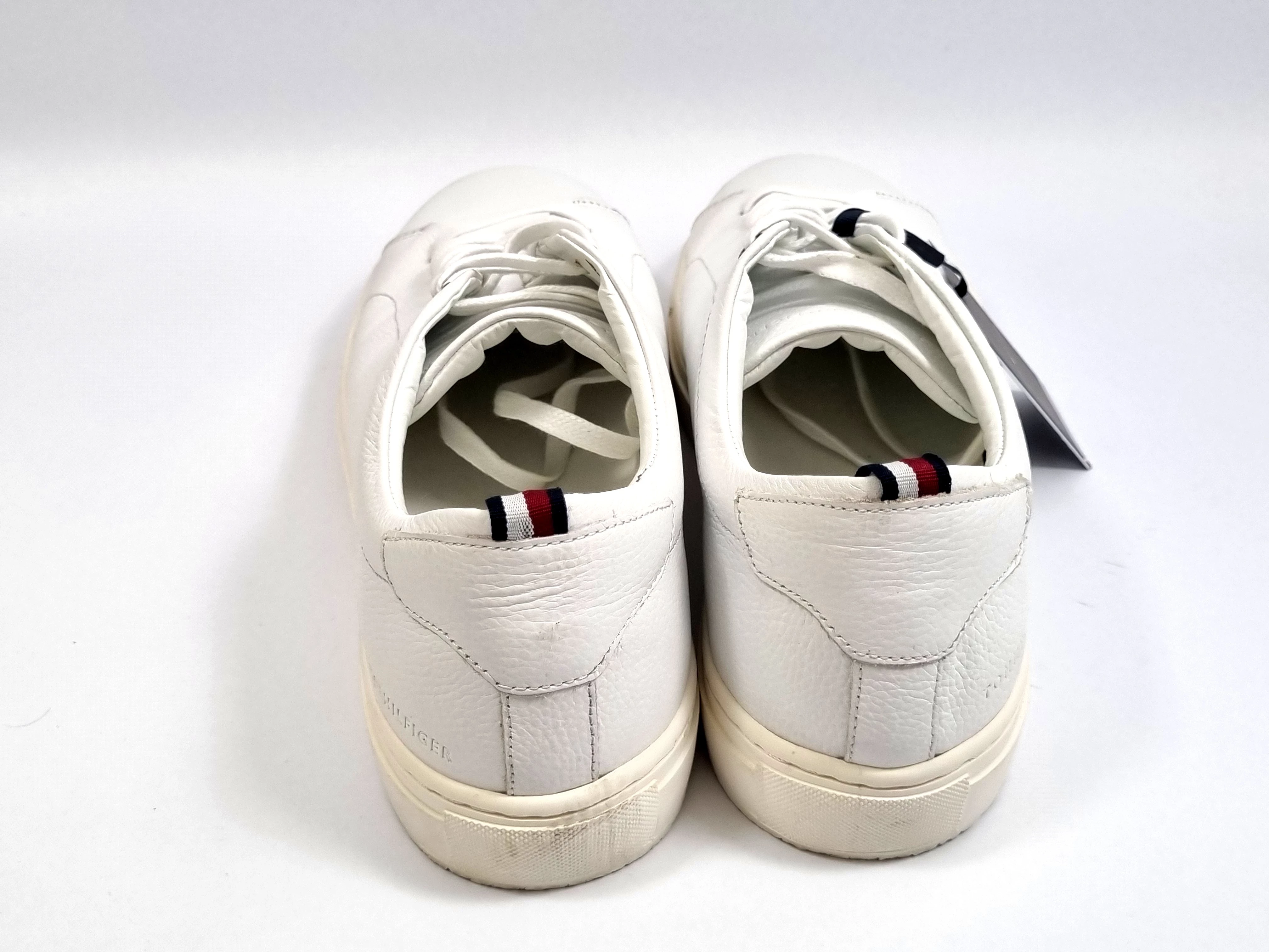 buty-biale-tommy-hilfiger-r-44-osiedle-czecha-96-poznan