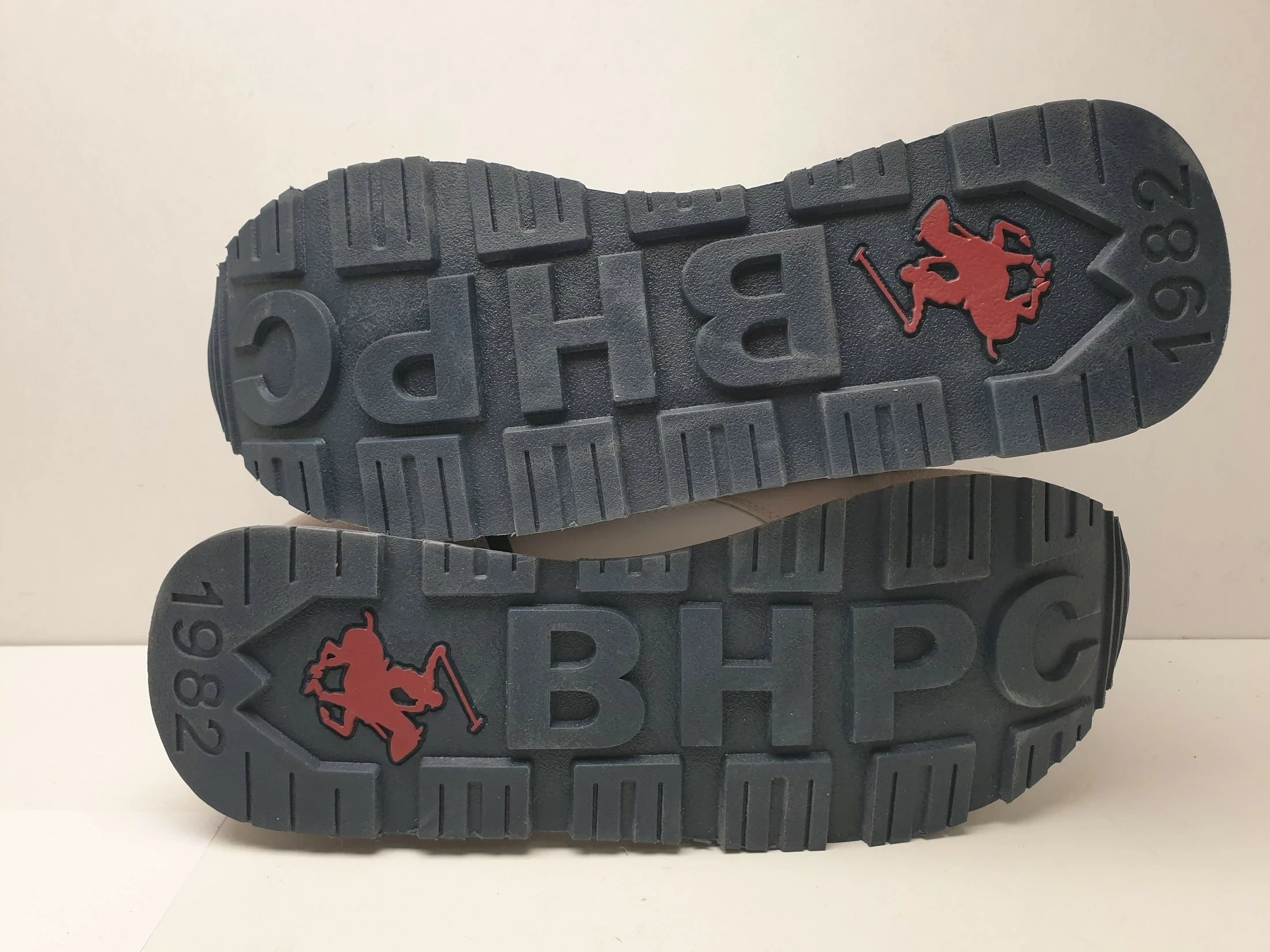 buty-us-polo-assn-milo-01-rozmiar-42-dlwklad277-cm-zapiecie-sznurowane