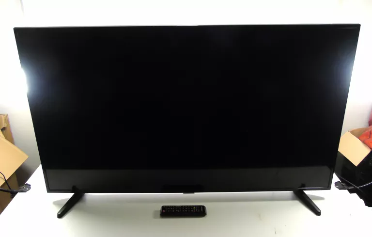 TELEWIZOR SAMSUNG UE50NU7092 + PILOT