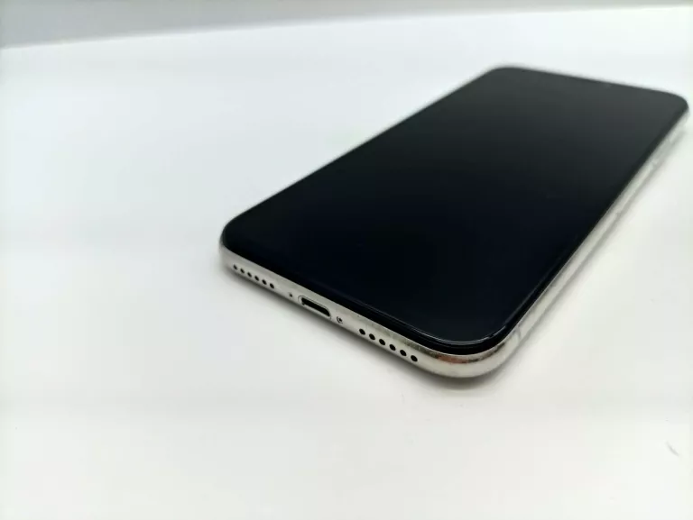 IPHONE X 64GB BATERIA 87%