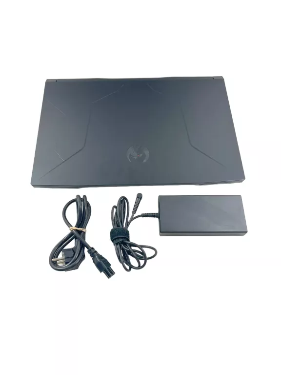 LAPTOP MSI BRAVO 17 D7VFK KOMPLET