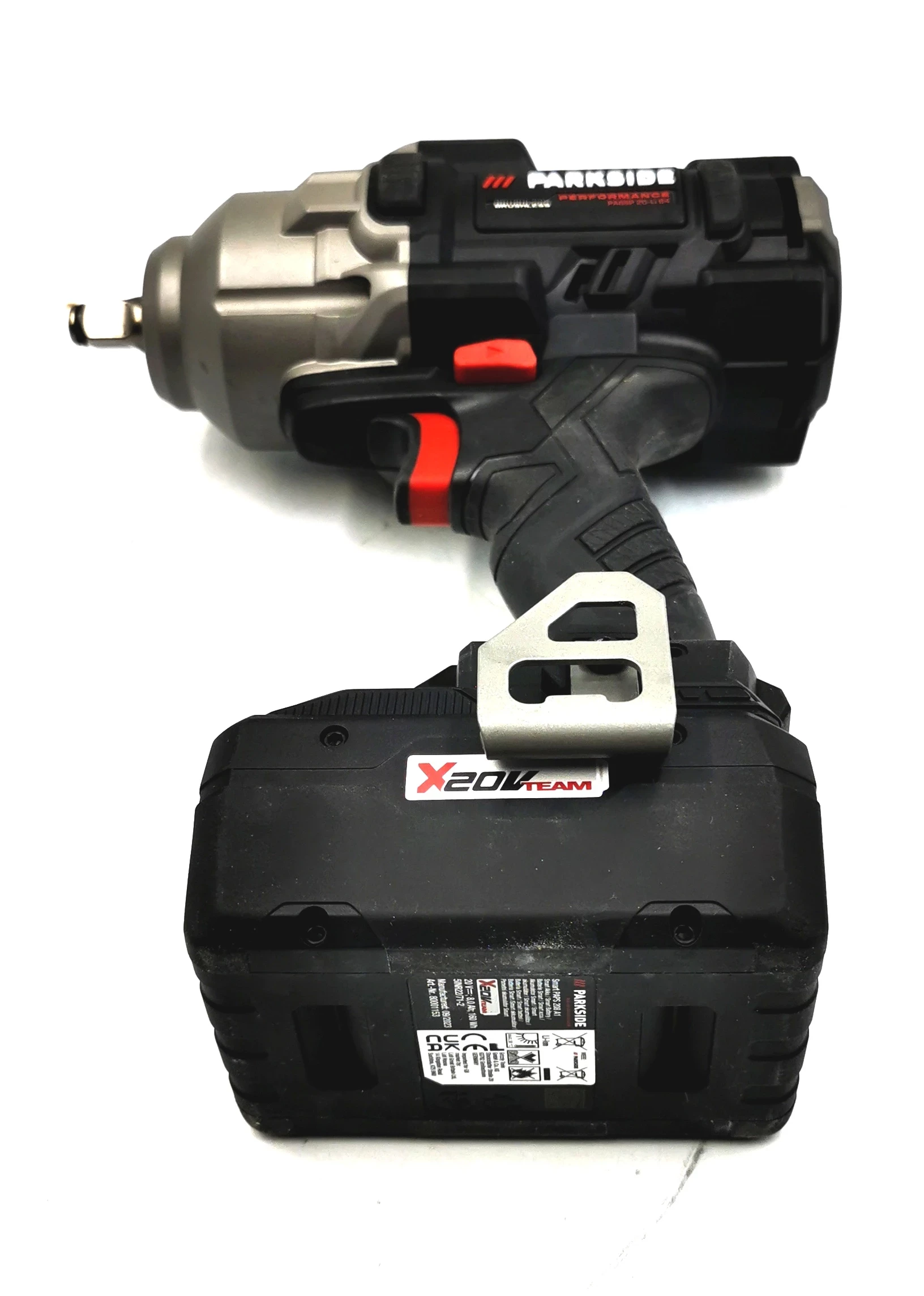 akumulatorowy-klucz-udarowy-parkside-klucz-do-kol-passp-20-1356nm-pojemnosc-akumulatora-8