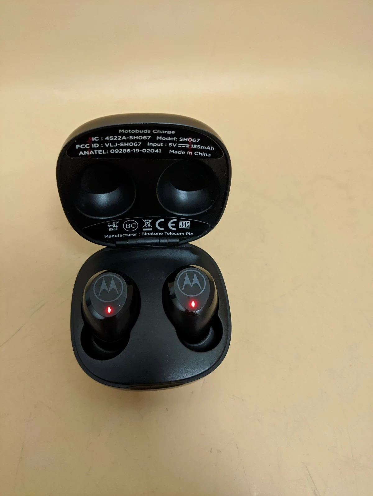 sluchawki-bt-motorola-sh067-etui-marka-motorola