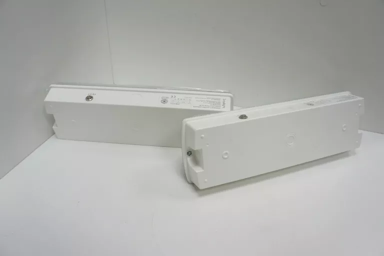 2 OPRAWY EWAKUACYJNE INTELIGHT ORION LED II 150 SA 3H MT