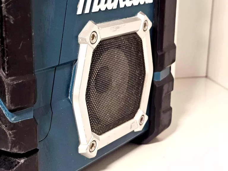 RADIO BUDOWLANE MAKITA DMR 108 AKUMULATOR ŁADOWARKA