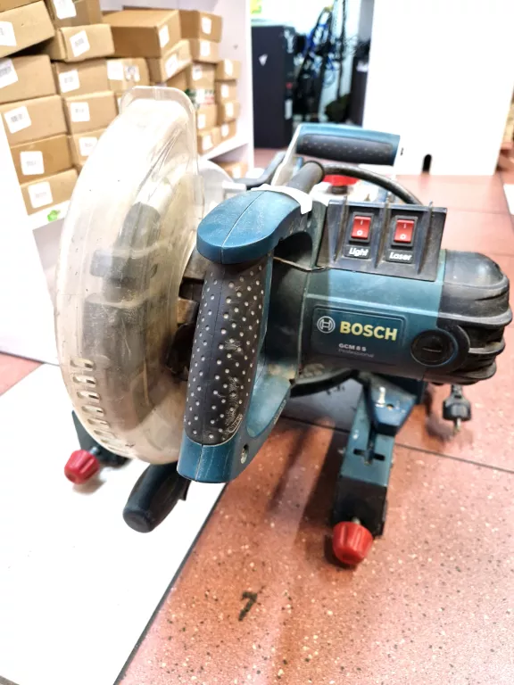 PIŁA UKOŚNICA Z POSUWEM BOSCH PROFESSIONAL GCM 8S 1400W
