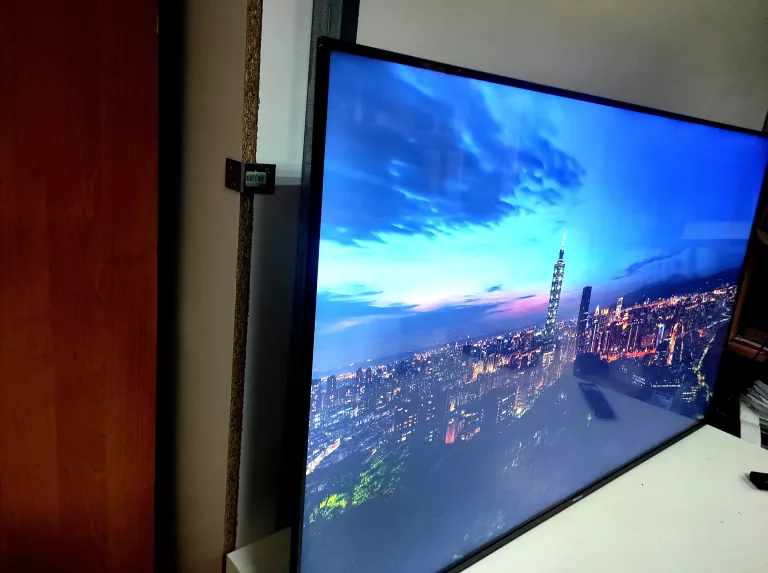 TELEWIZOR HISENSE 55" 4K QLED 55A7GQ PILOT BN