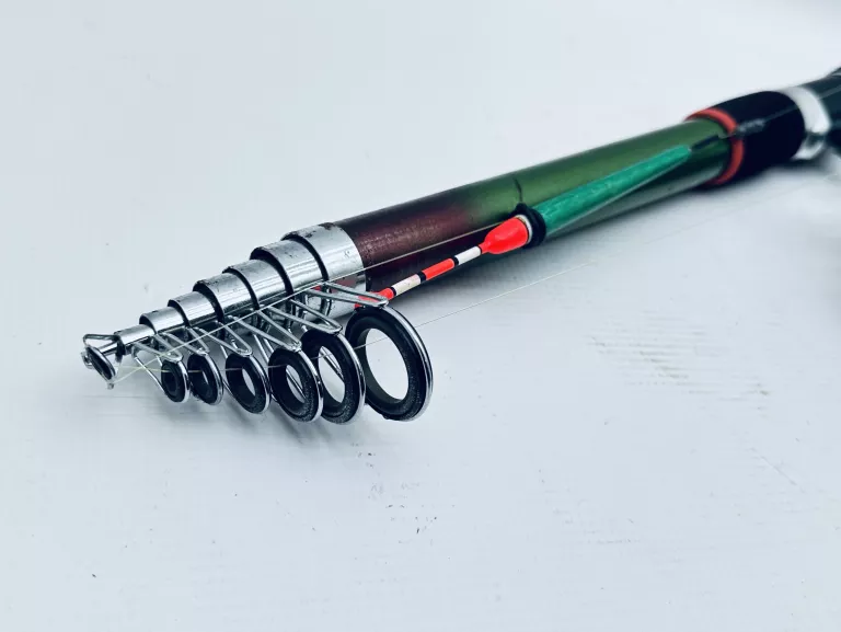WĘDKA TELESKOPOWA + KOŁOWROTEK COBRA CB440
