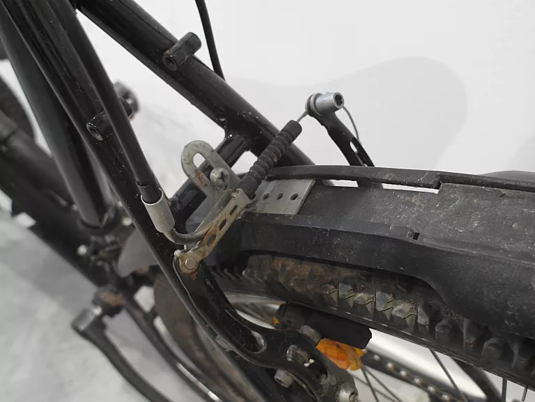 rower-btwin-rockrider-300-man-rama-l-kolo-26-rozmiar-kola-24