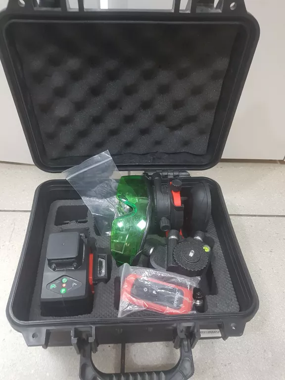 LASER KRZYŻOWY PRO LK-360.3DG WALIZKA KOMPLET OD LOMBARD TRZEBNICA