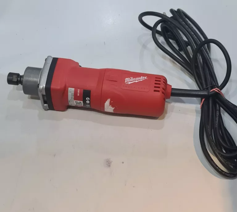 MILWAUKEE SZLIFIERKA SIECIOWA DG30E