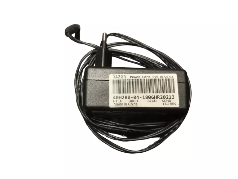 HULAJNOGA RAZOR E90 90 W 16 KM/H
