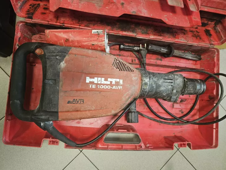 MŁOT WYBURZENIOWY HILTI TE 1000 AVR KOMPLET
