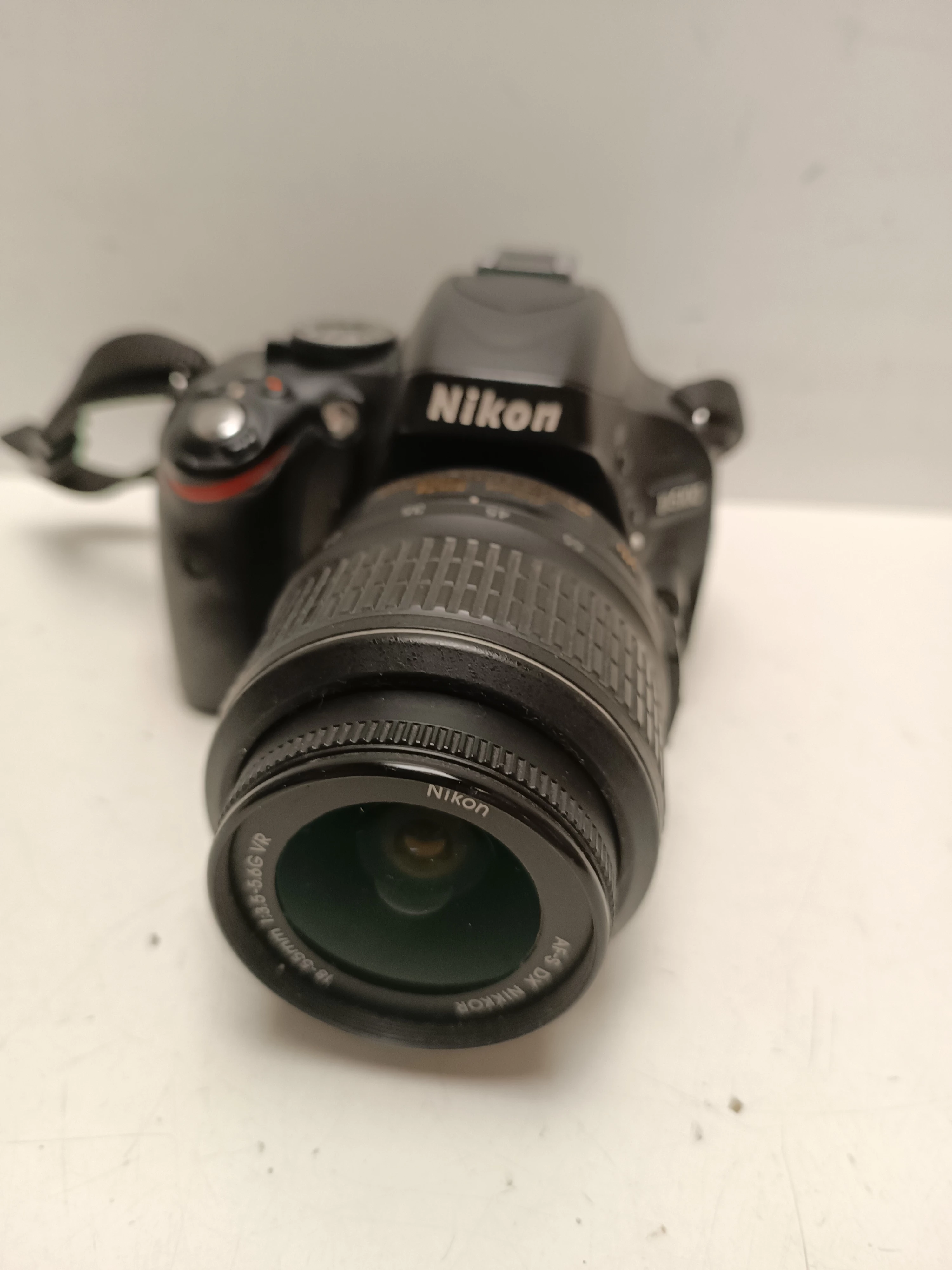 aparat-nikon-d5100-bodyobiektyw-nikon-d5100-rozdzielczosc-1610