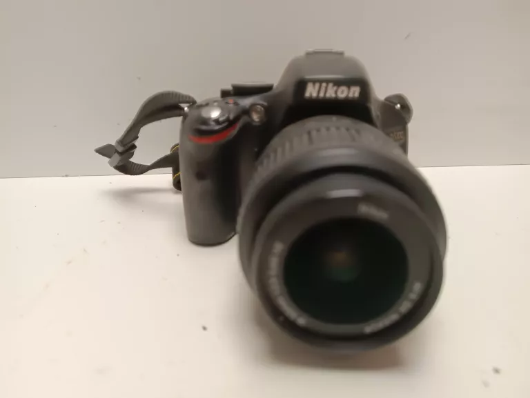 aparat-nikon-d5100-bodyobiektyw-nikon-d5100-marka-nikon