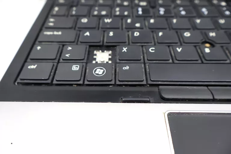 LAPTOP HP ELITEBOOK 8540P ***OPIS****