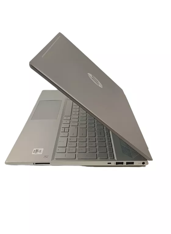 LAPTOP HP PAVILION 15-CS3029NW I5 8GB RAM
