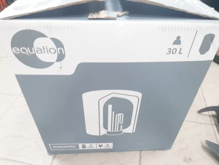 BOJLER ELEKTRYCZNY EQUA 30L